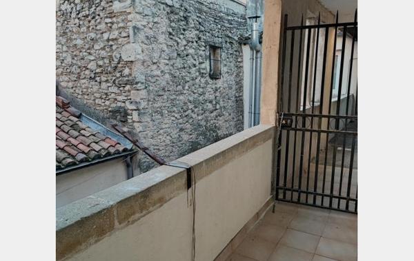 Vente Appartement P2 à rafraîchir Nimes   