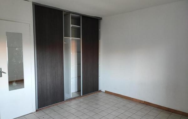 Vente Appartement P2 à rafraîchir Nimes   