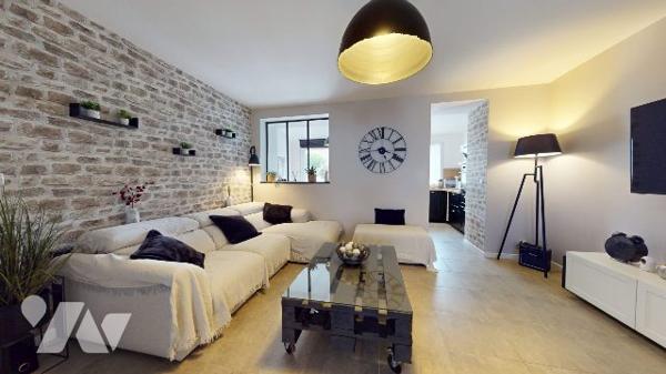 MAISON RENOVEE AVEC GARAGE DOUBLE - OCTEVILLE