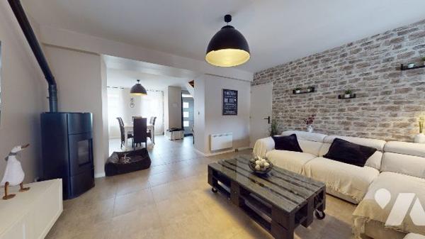 MAISON RENOVEE AVEC GARAGE DOUBLE - OCTEVILLE