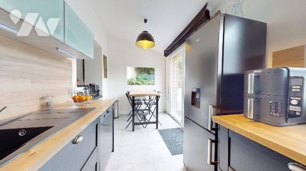 MAISON RENOVEE AVEC GARAGE DOUBLE - OCTEVILLE