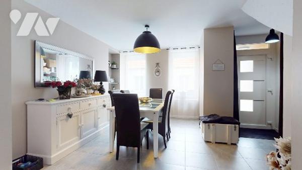 MAISON RENOVEE AVEC GARAGE DOUBLE - OCTEVILLE
