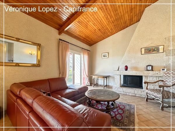 Exclusivité, Bon-Encontre, maison située sur les hauteurs, 112 m² habitables, 4 pièces. Grand jardin. Cellier, garage, atelier.