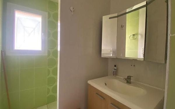 Maison à vendre    4 pièces • 74,53 m2 Rochefort