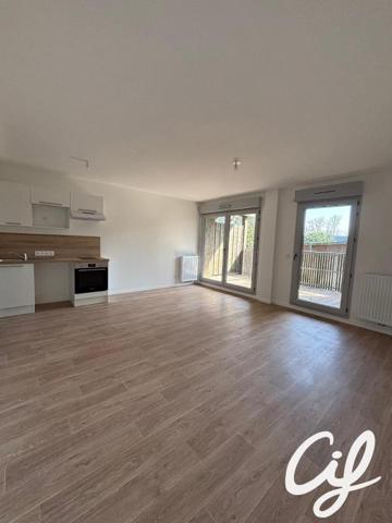 Appartement T1 LA CHAPELLE SUR ERDRE - 35.86 m2  632 Euros