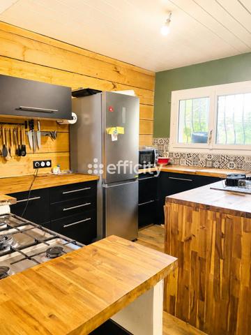 Maison
         3 pièces
        - 70 m² 159 000 € *