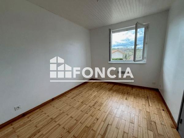 Location Maison 4 pièces 80.97 m² - 12 CHEMIN DE LA RONZE St Pierre La Palud 69210