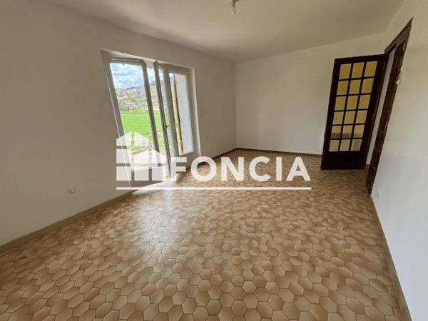 Location Maison 4 pièces 80.97 m² - 12 CHEMIN DE LA RONZE St Pierre La Palud 69210