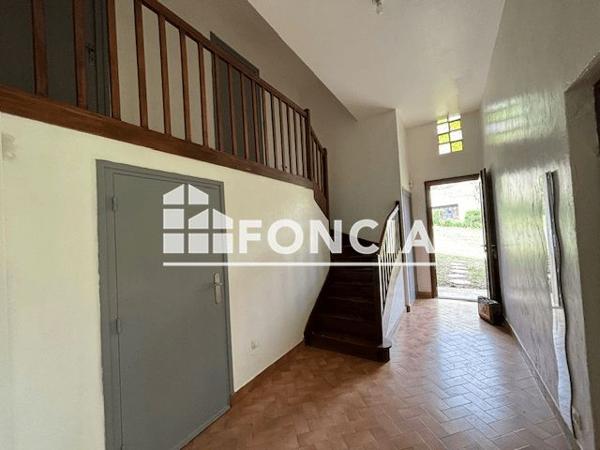 Location Maison 4 pièces 80.97 m² - 12 CHEMIN DE LA RONZE St Pierre La Palud 69210