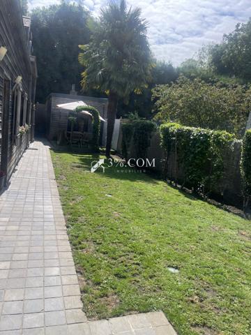 Maison 9 pièce(s) 5 chambre(s) 172 m²