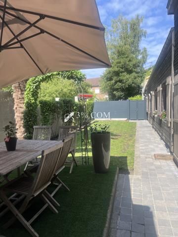 Maison 9 pièce(s) 5 chambre(s) 172 m²