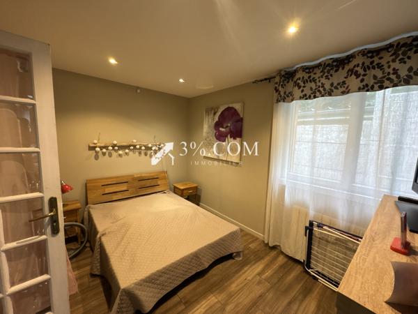 Maison 9 pièce(s) 5 chambre(s) 172 m²