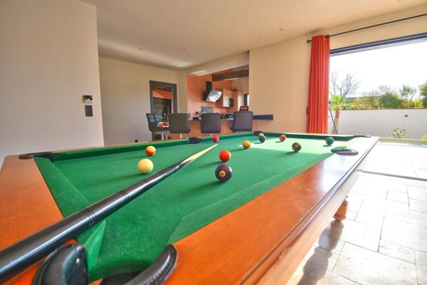 Maison à vendre  7 pièces - 183 m2 ROMANS SUR ISERE - 26