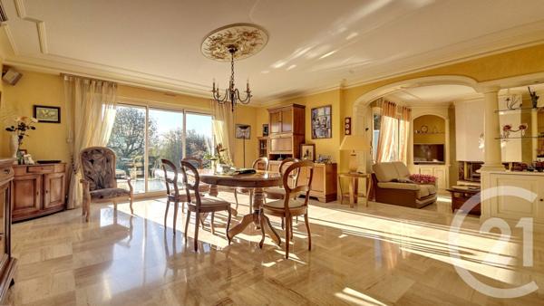 Maison à vendre  6 pièces - 199 m2 THEIX NOYALO - 56