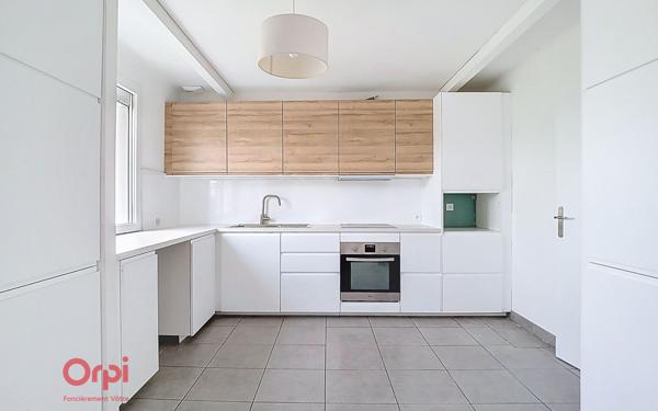 Maison à vendre    5 pièces • 112 m2 Saint-Sébastien-sur-Loire