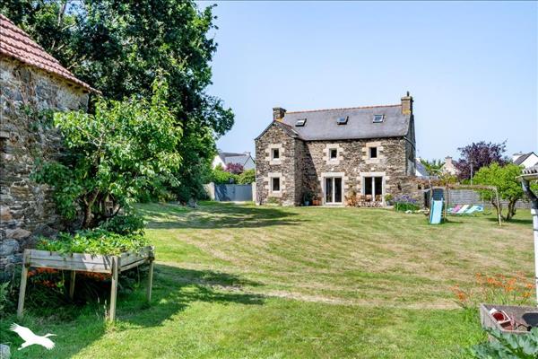 Maison à vendre |  Saint-Martin-des-Champs |  5 pièces | 95 m²