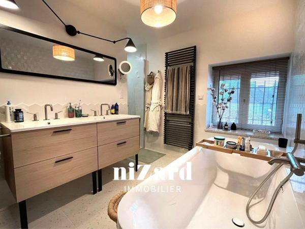 Vente / Maison avec dépendance