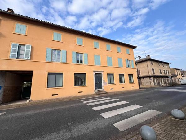 BEAUREGARD . Duplex 4 pièces 109m2 habitables + terrasse, cave et 2 places de stationnement