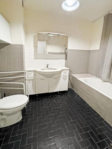 APPARTEMENT DE TYPE 4 PIECES 115m²