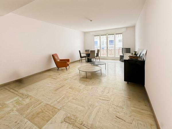 APPARTEMENT DE TYPE 4 PIECES 115m²