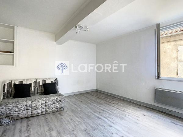 Location appartement Thouars - 1 pièce(s) - 22 m² - 291 €/mois
