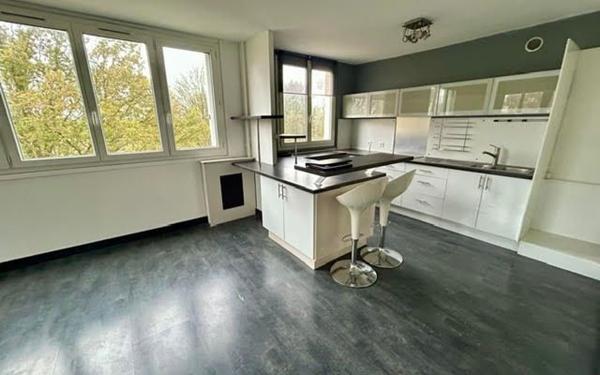 Appartement à louer    3 pièces • 80,64 m2 Rouen