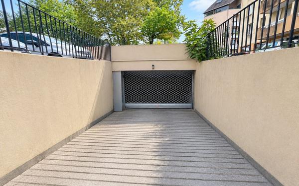 Stationnement à vendre