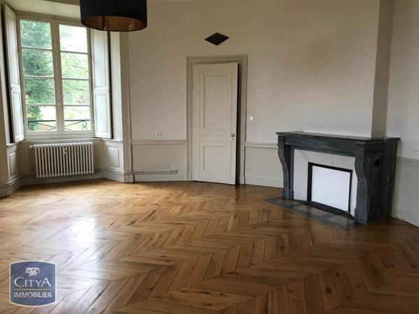 Appartement à louer 3 pièces 102.68m²