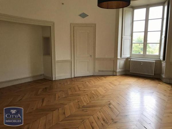 Appartement à louer 3 pièces 102.68m²