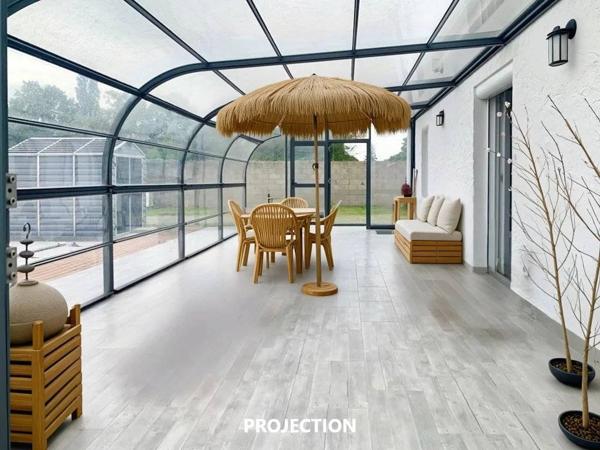 Maison familiale au calme avec piscine, annexe aménageable et jardin arboré