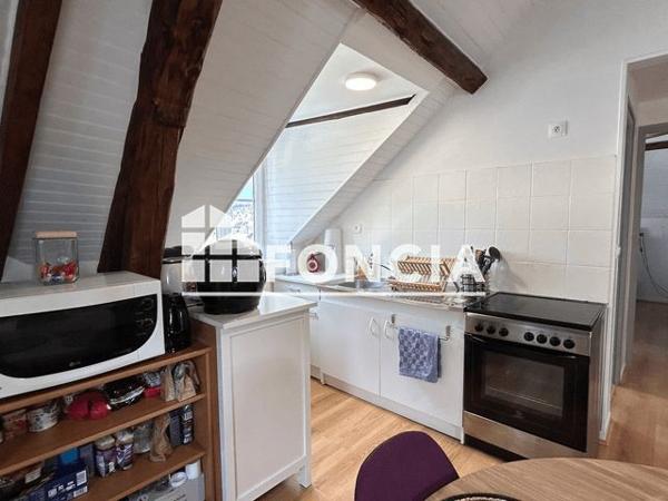 Location Appartement 3 pièces 40.46 m² - 37 RUE DU POINT DE VUE Lisieux 14100