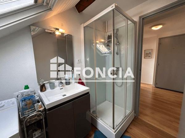 Location Appartement 3 pièces 40.46 m² - 37 RUE DU POINT DE VUE Lisieux 14100