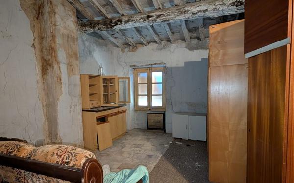 Maison à vendre    4 pièces •  Fournès