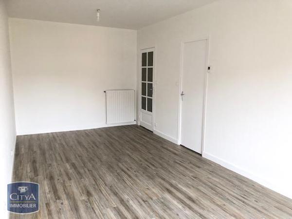 Appartement à louer 1 pièce 30.61m²