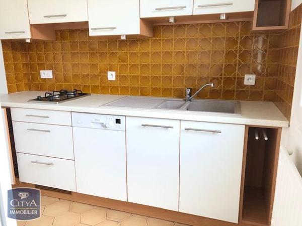 Appartement à louer 1 pièce 30.61m²