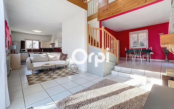 Maison à vendre    4 pièces •  Bonne