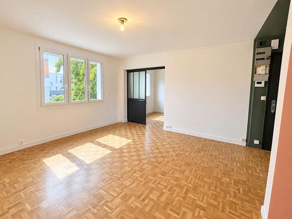 A LOUER - Appartement T4  non meublé Parc Balzac