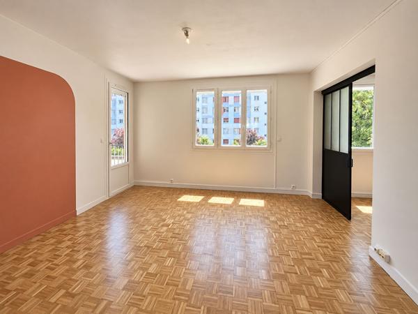 A LOUER - Appartement T4  non meublé Parc Balzac