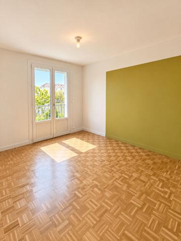 A LOUER - Appartement T4  non meublé Parc Balzac