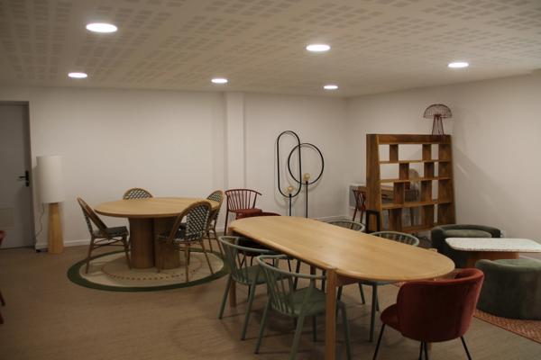 appartement T3 neuf à vendre ROUEN rive droite, surface hab 65 m2 + balcon 7.72 m2 + 2 places de parking.