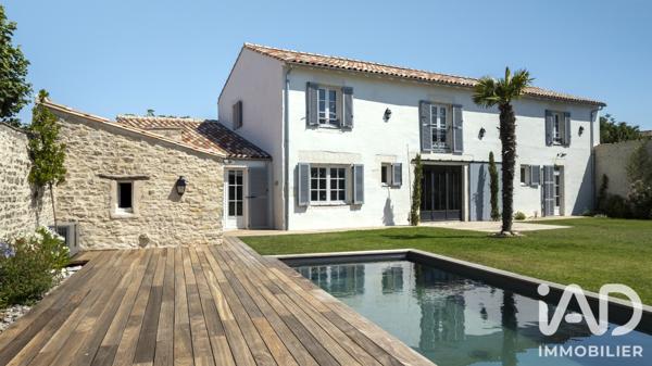Maison à vendre 12 pièces 434 m² La Flotte