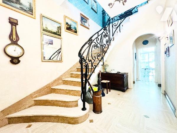 PREBENDES / RABELAIS
Proche toutes commodités, transports en commun et lieux d'études