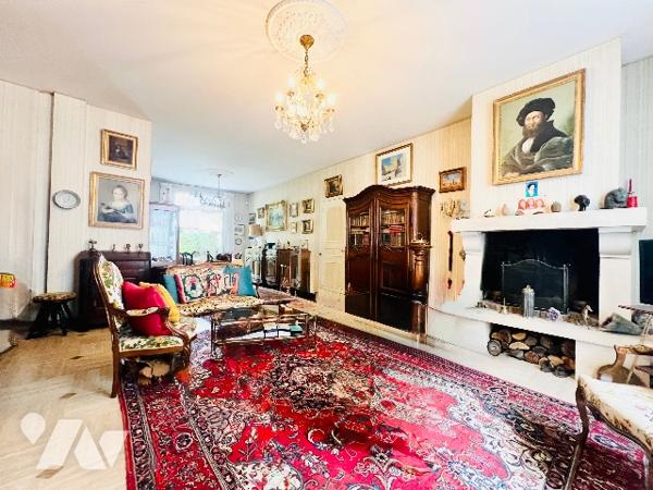 PREBENDES / RABELAIS
Proche toutes commodités, transports en commun et lieux d'études