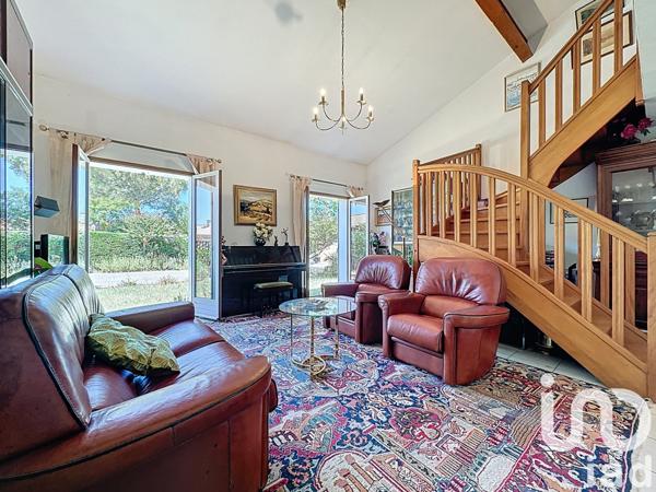 Maison à vendre 8 pièces 121 m² Bram