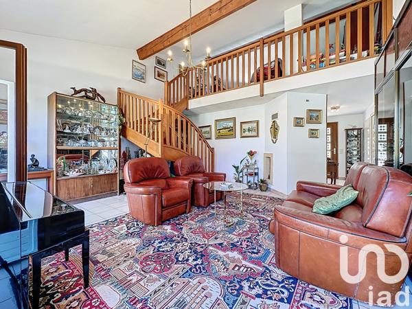 Maison à vendre 8 pièces 121 m² Bram