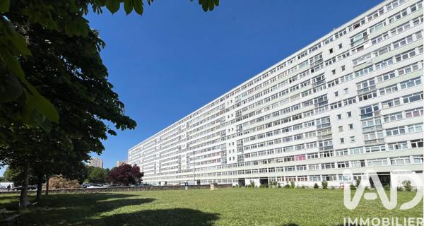 Appartement à vendre 4 pièces 69 m² Évry-Courcouronnes