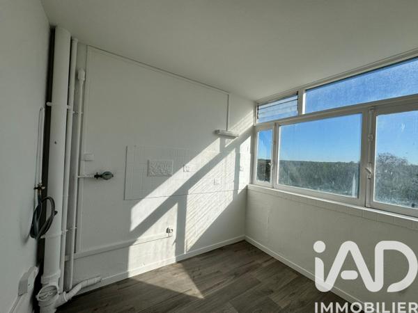Appartement à vendre 4 pièces 69 m² Évry-Courcouronnes