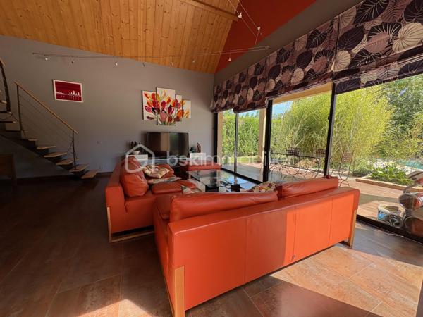 Maison d architecte de 251 m²