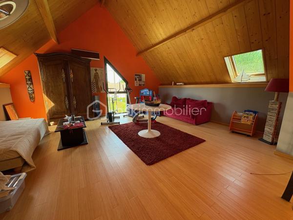 Maison d architecte de 251 m²