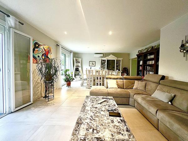 BEGLES(33130)-Maison INDIVIDUELLE-3ch-garage-parking-SDB-SDE-jardin sans vis à vis- Rénovation 2020